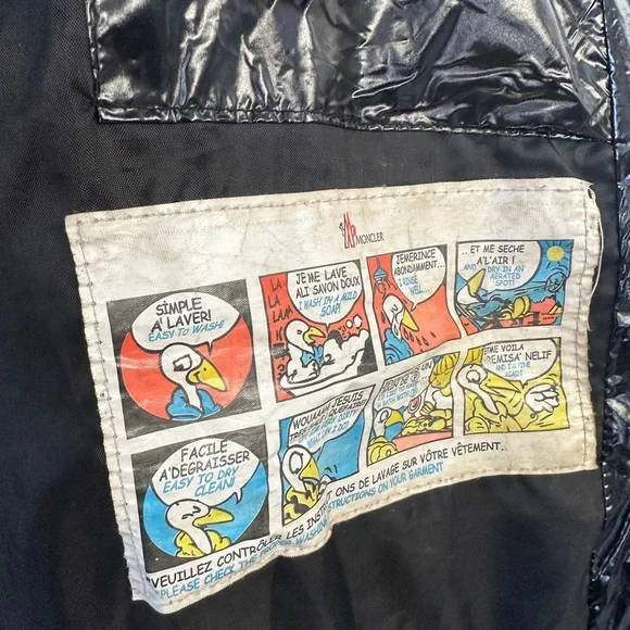 Moncler Preloved Coat with flaws